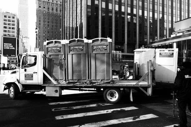 Best Porta potty rental near me  in Carson City, MI